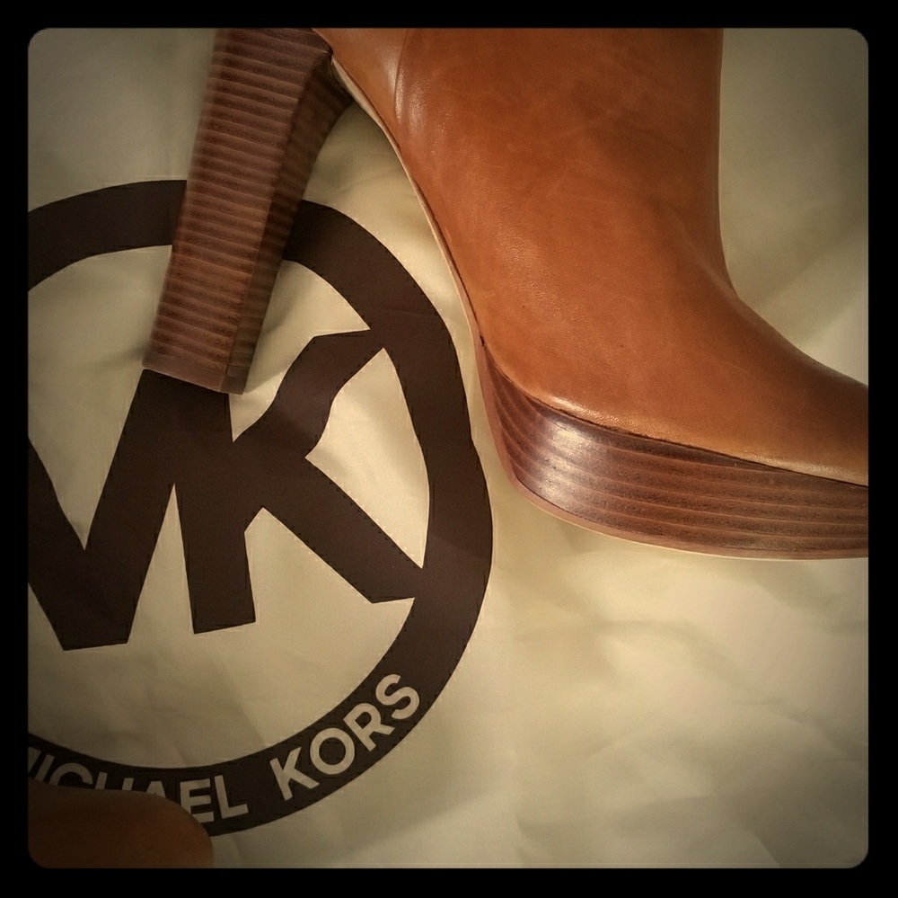 Michael kors booties